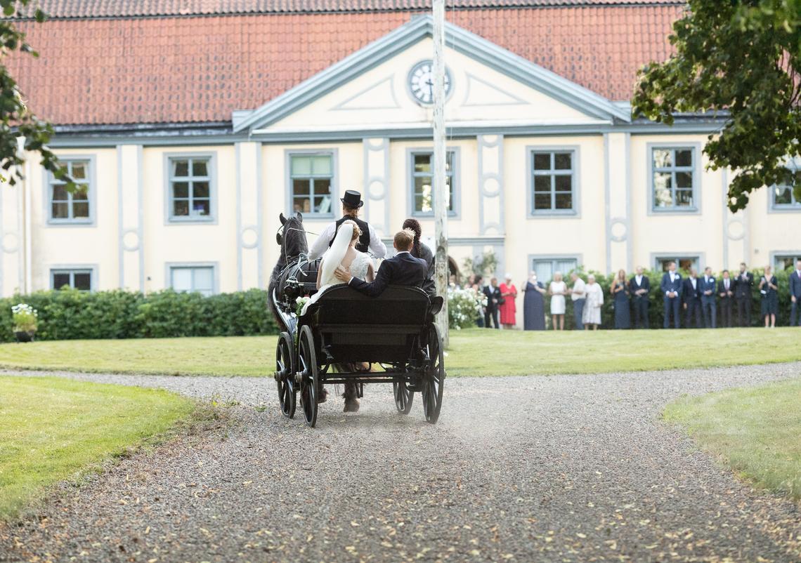 Med häst och vagn från Eneby kyrka till Svärtinge gård